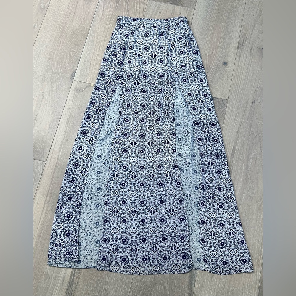 Pookie & Sebastian Long Split Skirt